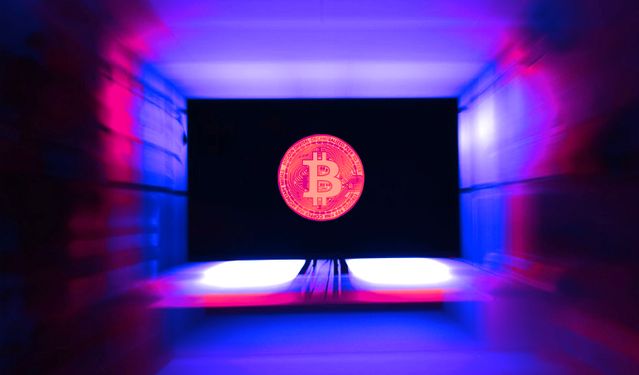 Bitcoin (BTC) in monitor
